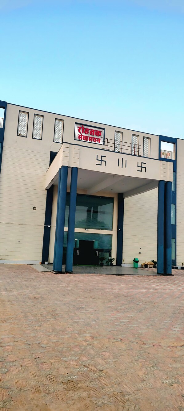 Fachada da propriedade