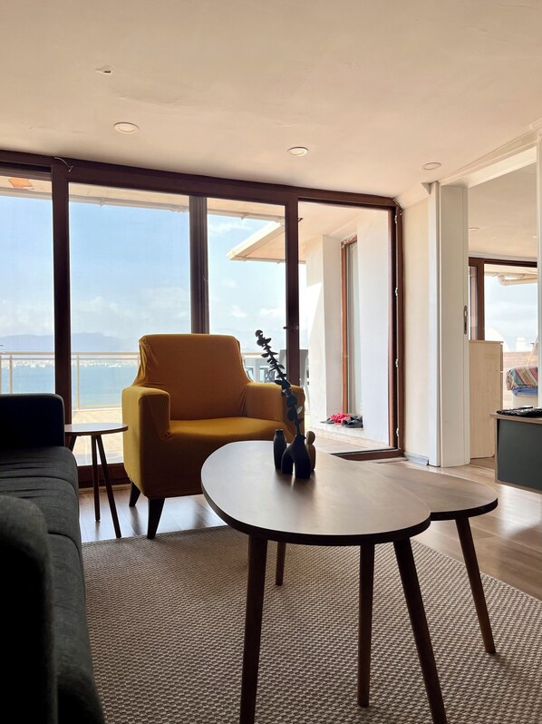 Interior - Stay with the best view of Izmir (Izmir)