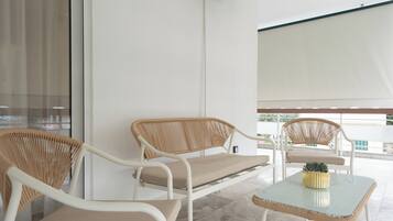 Deluxe Apartment, 4 Bedrooms, City View | Terrace/patio