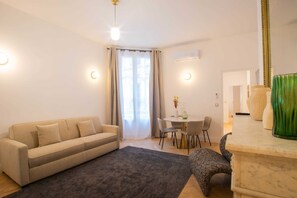 Télévision, espaces bureaux