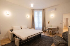 1 bedroom, desk, iron/ironing board, travel cot