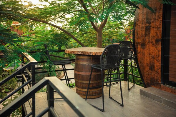 Outdoor dining - Holiday rental near Nantes ideal for 2 people (Carquefou)