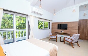 3 bedrooms, free WiFi, bed sheets