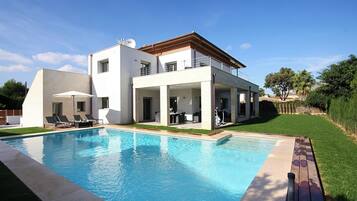 Villa Deluxe, vistas a la bahía | Terraza o patio