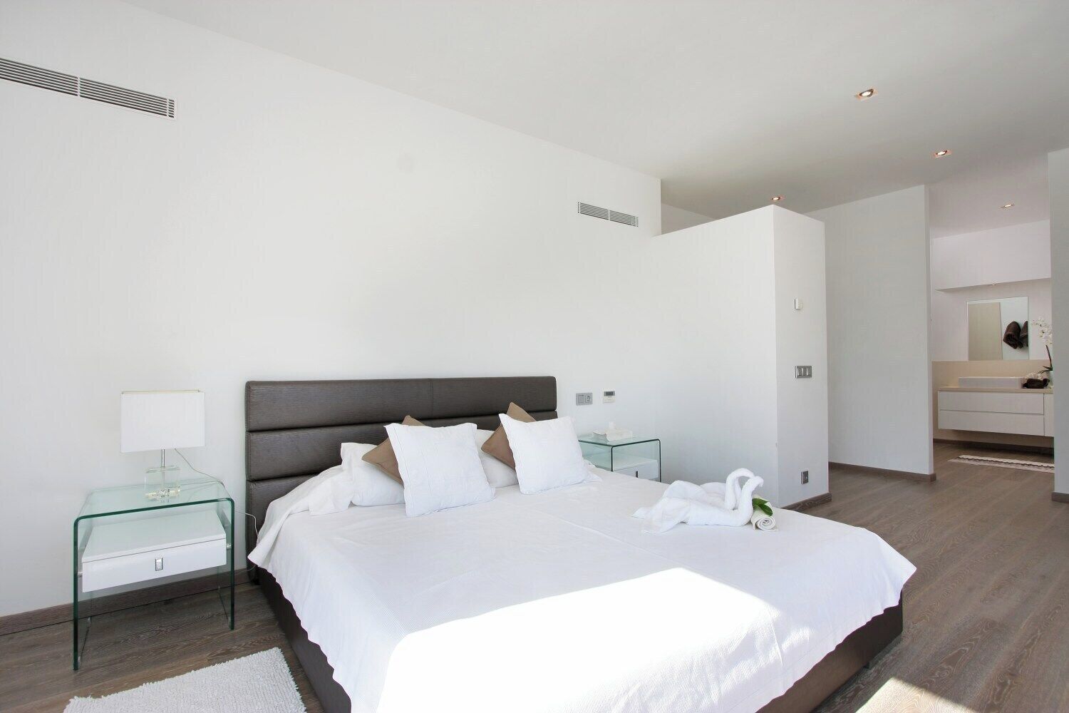 Villa Deluxe, vistas a la bahía | 5 dormitorios, caja fuerte, wifi gratis