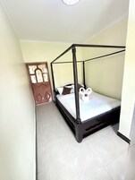 Basic Single Room | Free WiFi