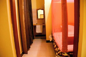 基础双人房 | 免费 WiFi