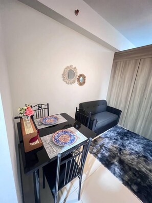 In-room dining