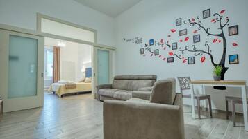 Suite | Minibar, una cassaforte in camera, Wi-Fi gratuito