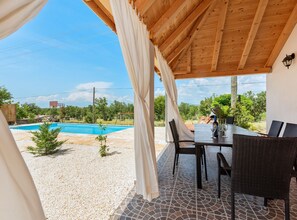 Villa (Vila Nira Radonić) | Pool - Vila Nira Radonić (Drnis)