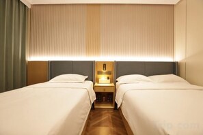 Unclassified image, 3 of 19, button - Super8 Yuet Hotel (Beijing Qilizhuang Branch) (Beijing)