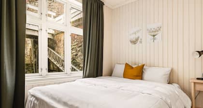 Authentic house in central Bergen with private garden and unbelievable view