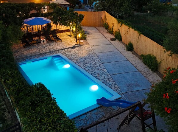 House (Holiday Home Krnić) | Outdoor pool