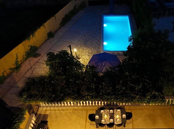House (Holiday Home Krnić) | Outdoor pool