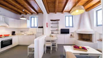 Apartment, 1 Bedroom | 2 bedrooms, in-room safe, soundproofing, iron/ironing board