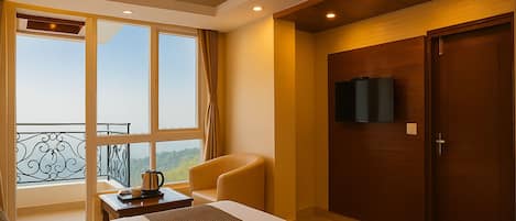 Deluxe-dobbeltværelse | Skrivebord, gratis Wi-Fi, sengetøj