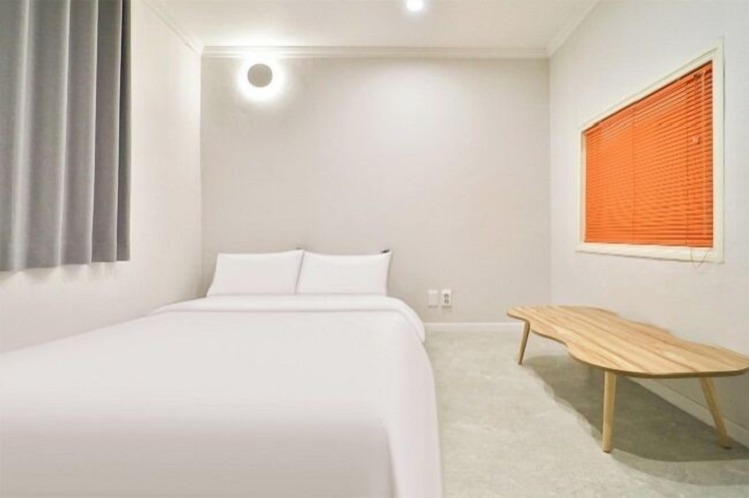 Deluxe Double Room | Free WiFi