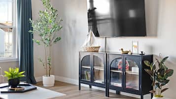 Smart TV, table football, ping pong, books