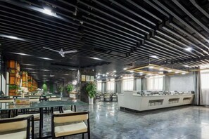 Unclassified image, 3 of 51, button - Aoshang Hotel (Hanzhong High-speed Railway Station) (Hanzhong)