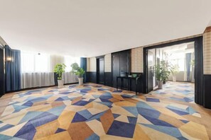 Interior - Aoshang Hotel (Hanzhong High-speed Railway Station) (Hanzhong)