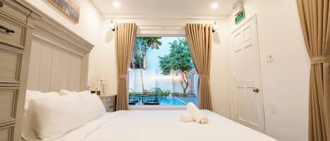 4 bedrooms, iron/ironing board