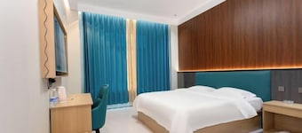 Haoping Birth House Business Hotel