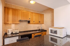 Private kitchen - Lovely 1 bedroom apartment (Puerto del Carmen)