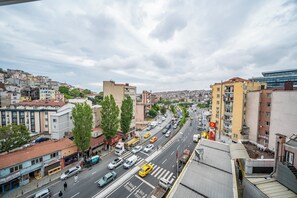 Premier Two Bedroom Residence with One Bathroom by Guest Teori | Vistas desde la habitación