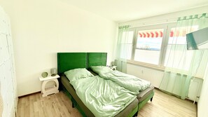 2 bedrooms, iron/ironing board, WiFi, bed sheets - Panorama Lodge - Close to the city, 3 rooms near Salzgitter lake (Salzgitter)
