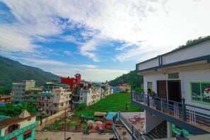 Exterior - Manzil Hostel (Rishikesh)
