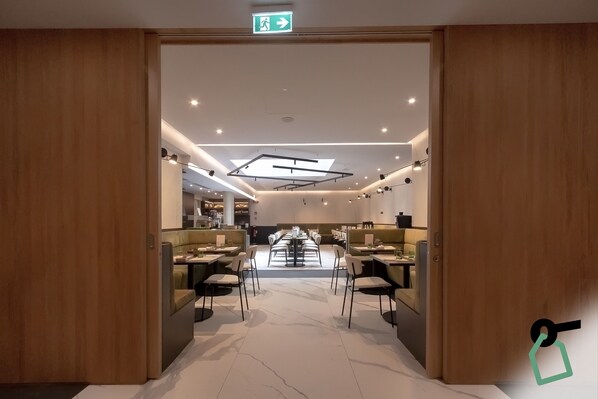 Daily buffet breakfast (EUR 25 per person)