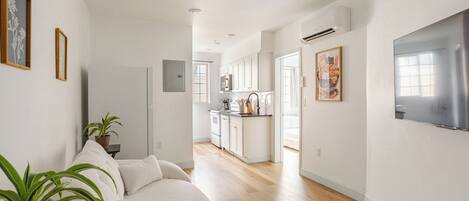 Apartment, 1 Bedroom | Living area