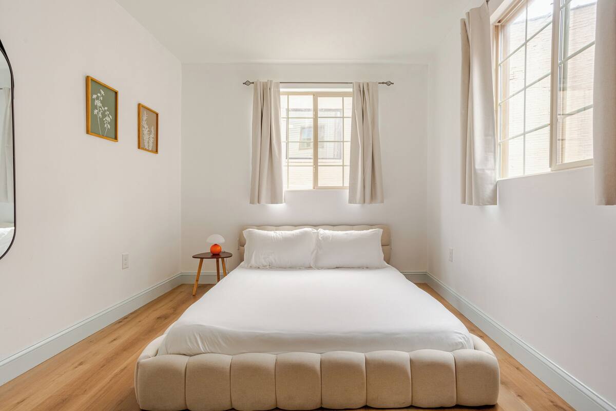 1 habitación, ropa de cama de alta calidad, wifi gratis y ropa de cama