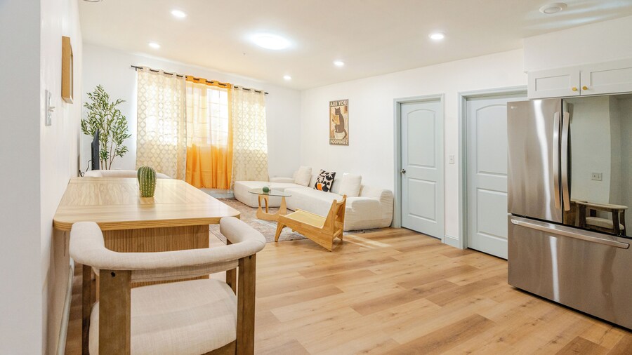 Cozy Stay near Fishtown & City Center