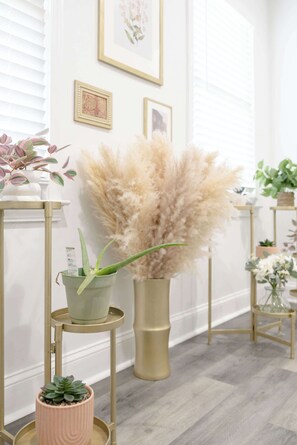 Interior - Grand Modern Home On 1Acre Land w/ Firepit & Grill (Ellenwood)