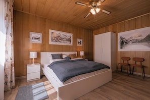 1 bedroom, WiFi, bed sheets - Bonquartier | Modern apartment with workspaces, terrace & parking space (Hennef (Sieg))
