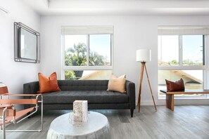 Télévision, espaces bureaux