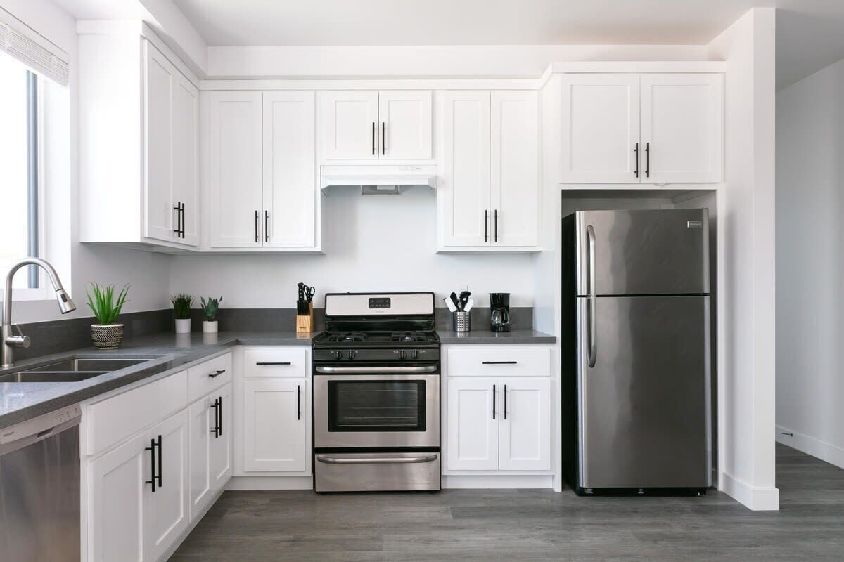 Microwave, oven, coffee/tea maker, toaster