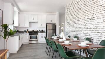 Microwave, oven, coffee/tea maker, toaster