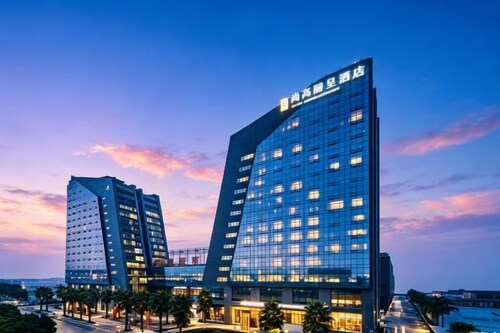 Rezen Hotel Chongqing Sungold