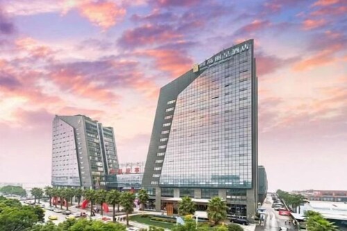 Rezen Hotel Chongqing Sungold