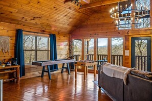 House, 1 Bedroom | Living area