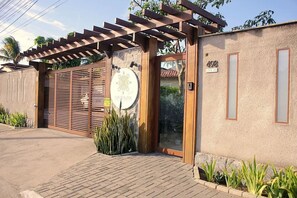 Maison Deluxe, 3 chambres, climatisation, en bord de piscine | Détail de l’extérieur