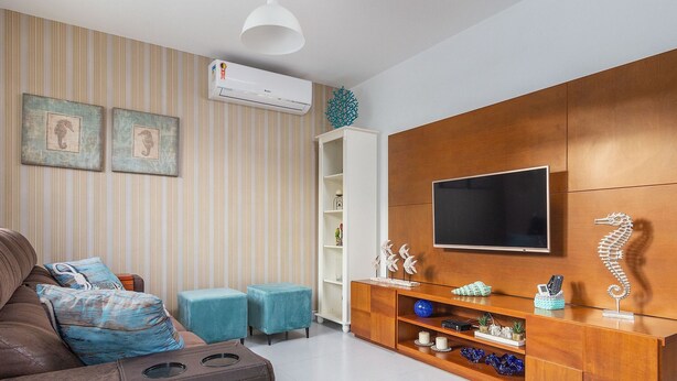 Deluxe House, 3 Bedrooms, Air conditioning, Poolside | Living area | Table tennis