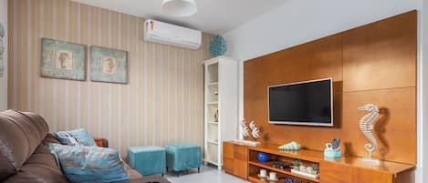 Casa Deluxe, 3 habitaciones, Aire acondicionado, junto a la piscina | Zona de estar | Una mesa de tenis de mesa