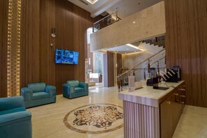 Siddeområde i lobbyen