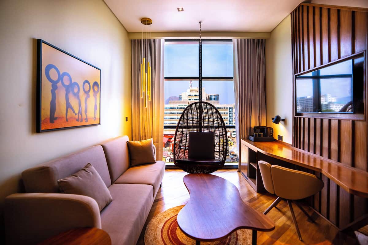 Coffres-forts dans les chambres, bureau