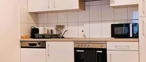 Deluxe Apartment, 2 Bedrooms, Kitchen, City View | Private kitchen | Full-size fridge, microwave, stovetop, electric kettle