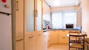 Microondas y lavavajillas