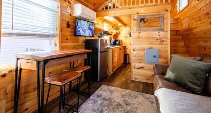 Couples Refuge by Ghosal Luxury Lodging